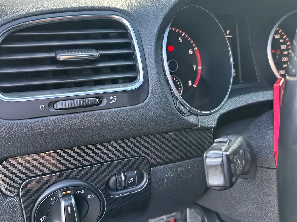 Volkswagen Golf GTI — миниатюра 15