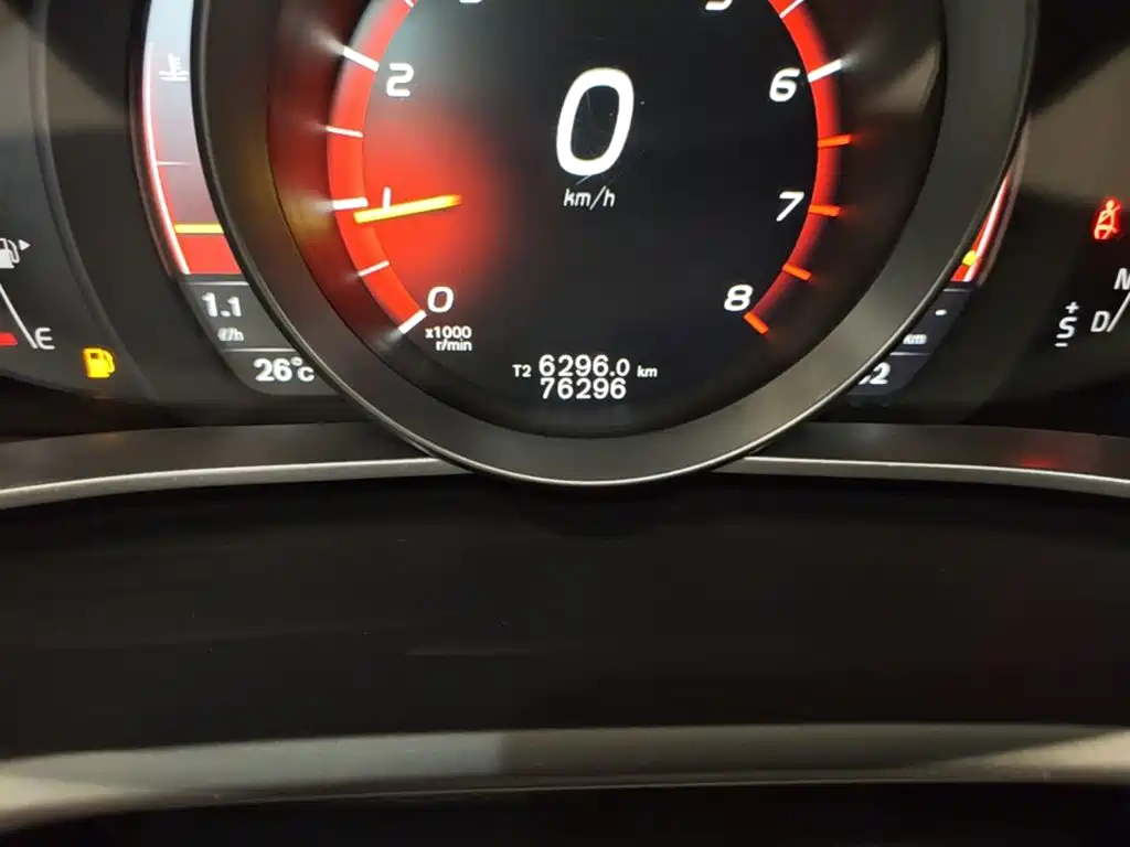 Volvo V40 — миниатюра 17