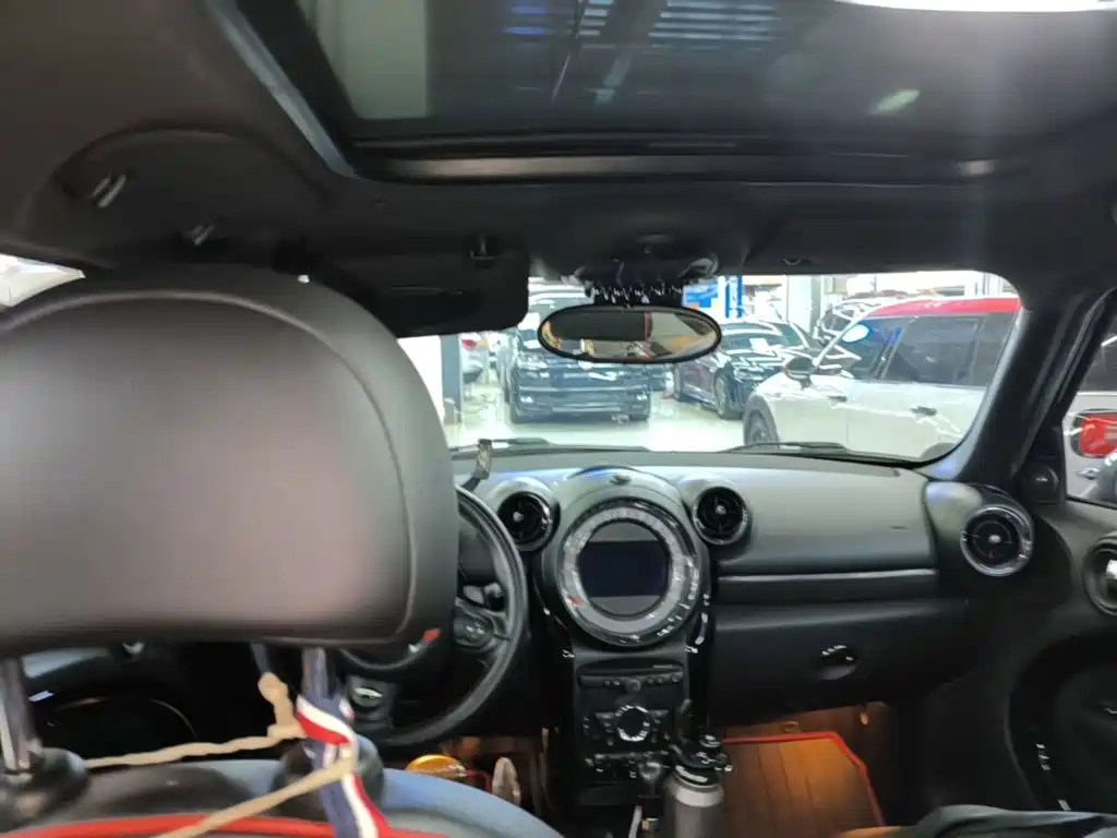 MINI Mini JCW Countryman — миниатюра 18