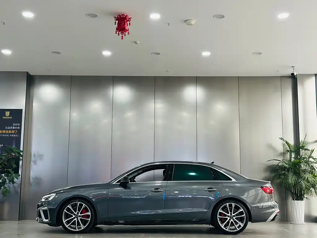 Audi A4L — миниатюра 9