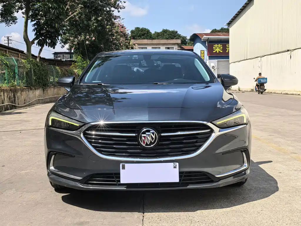 Buick LaCrosse — миниатюра 4