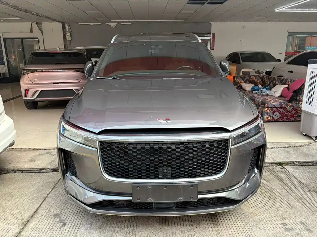 Li Auto Li ONE — миниатюра 2