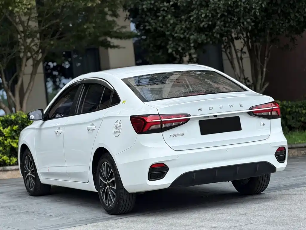 Roewe i5 — миниатюра 10