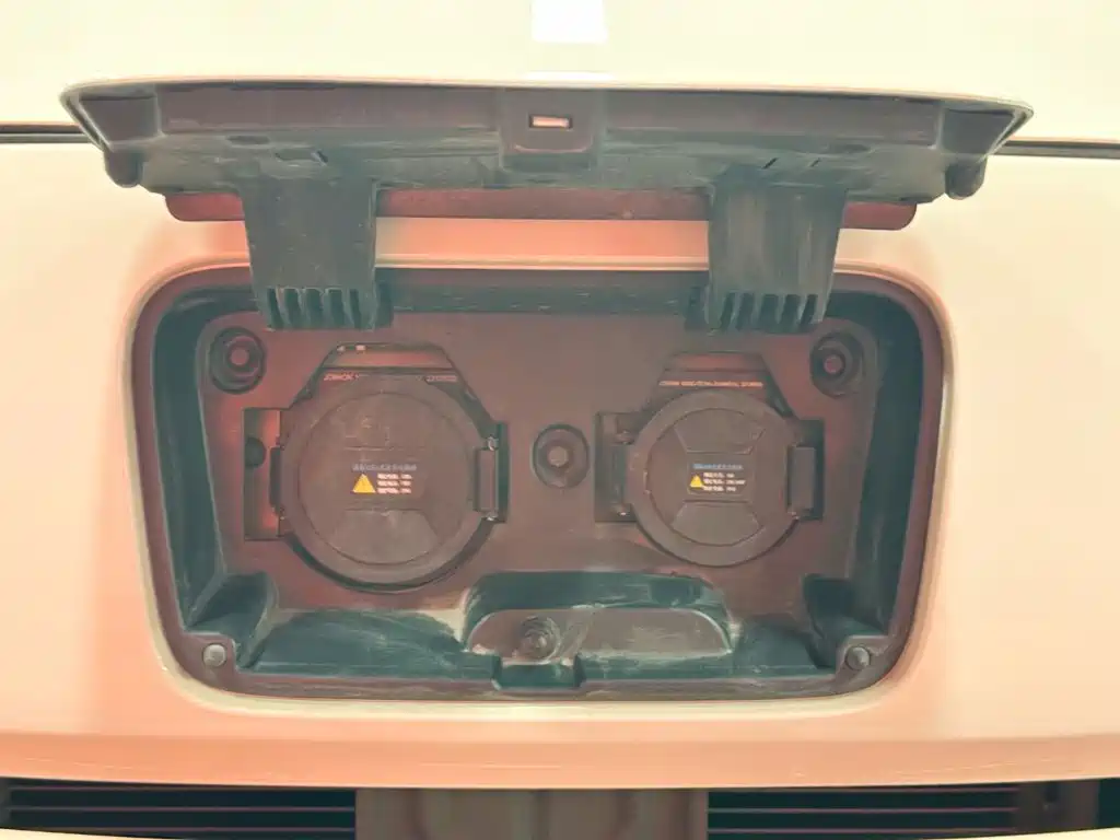 Leapmotor Leapmotor T03 — миниатюра 11