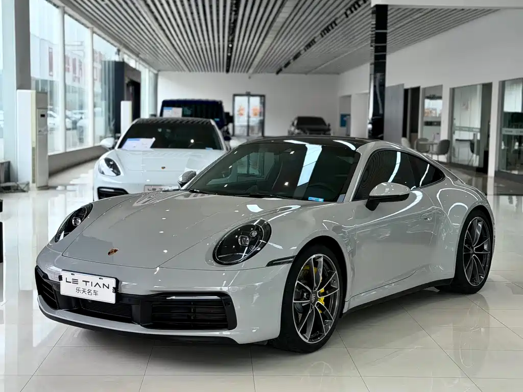 Porsche 911 2020