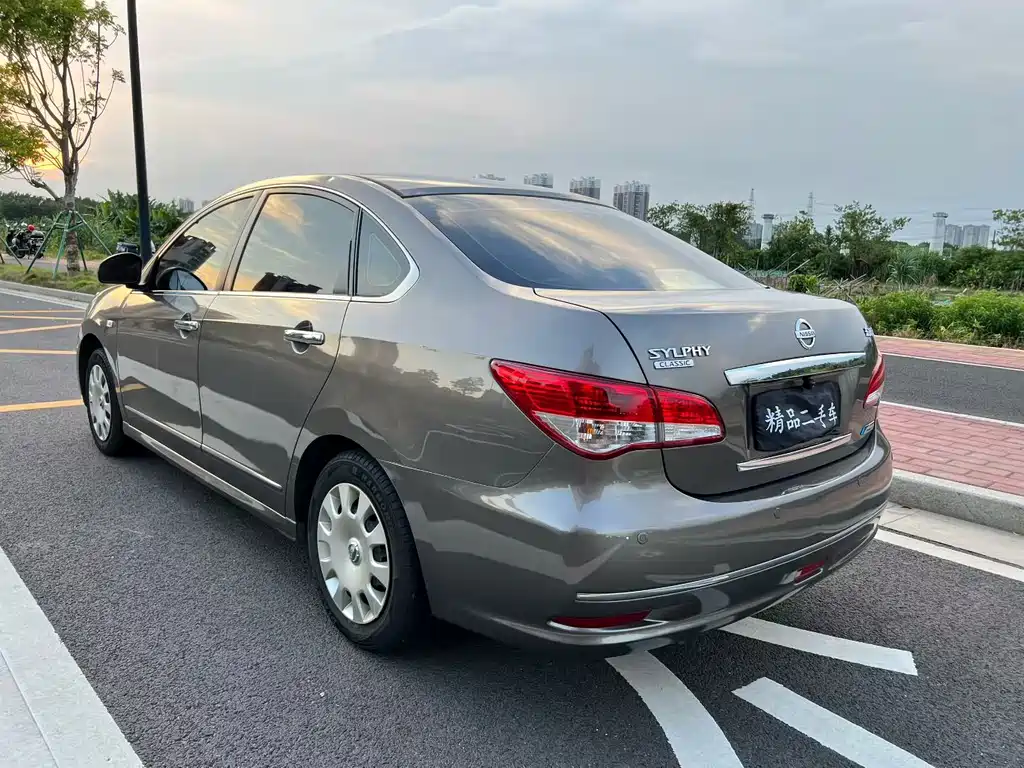 Nissan Sylphy — миниатюра 8