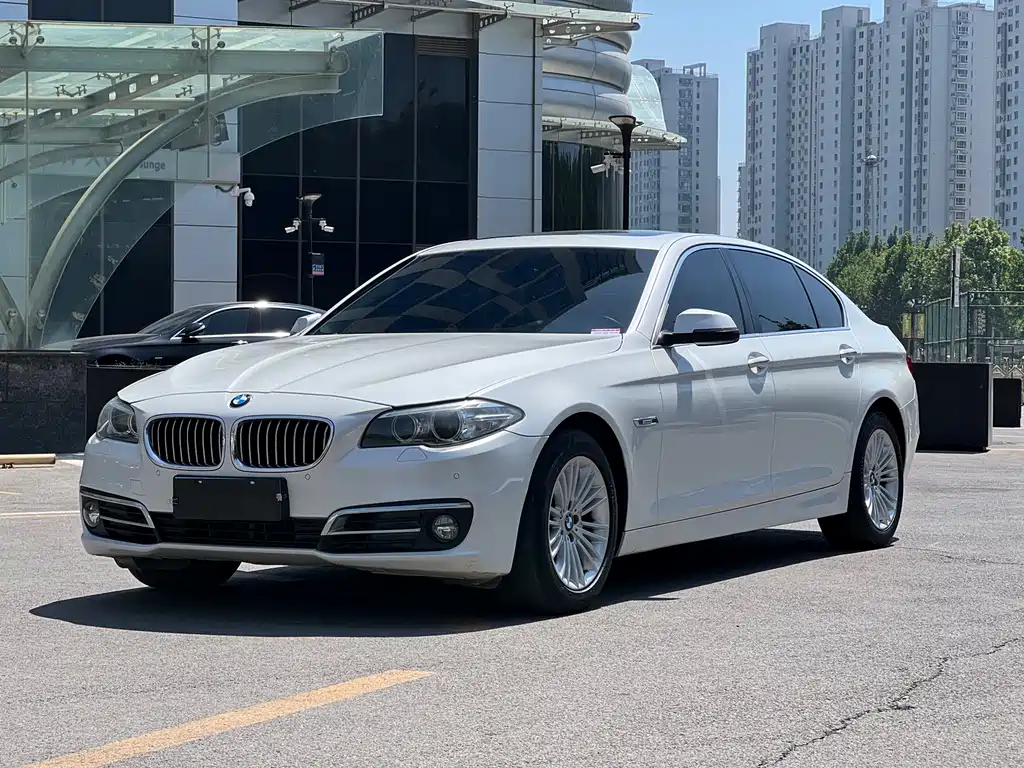 Купить BMW 5 Series