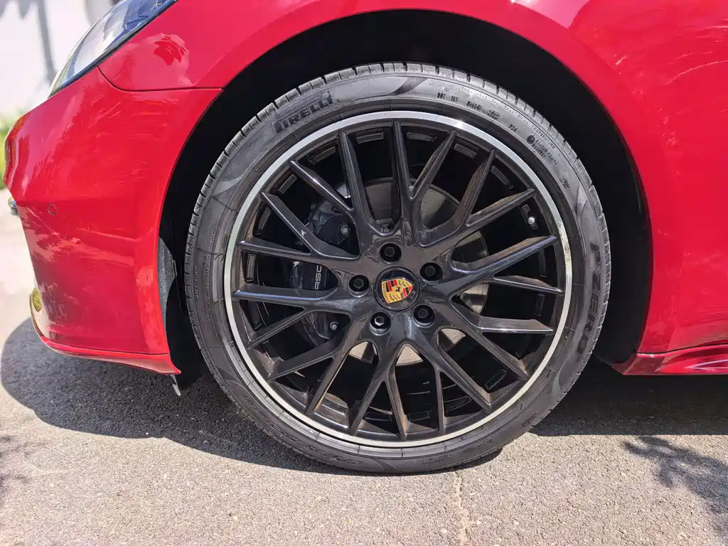 Porsche Panamera — миниатюра 10