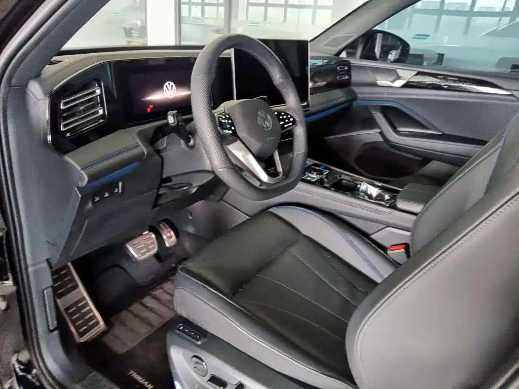 Volkswagen Tiguan L — миниатюра 7