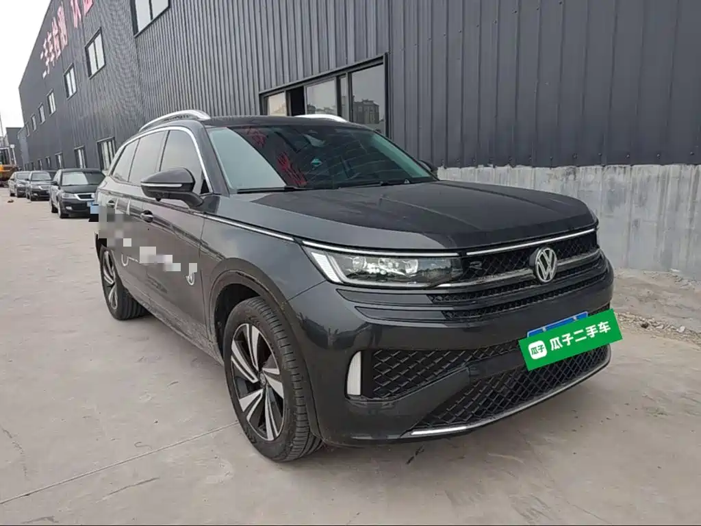 Volkswagen Tavendor 2023 380TSI R-Line