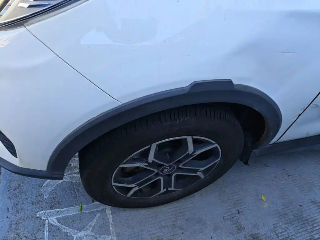 BYD Yuan Pro — миниатюра 23