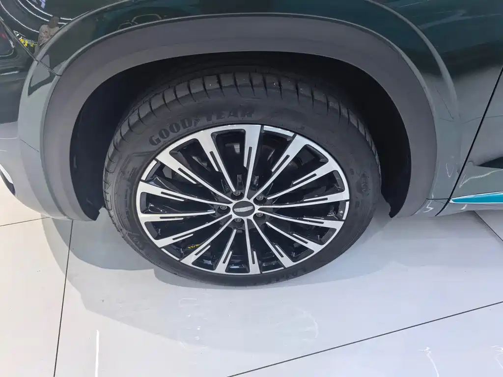 GEELY AUTOMOBILE XINGYUE L