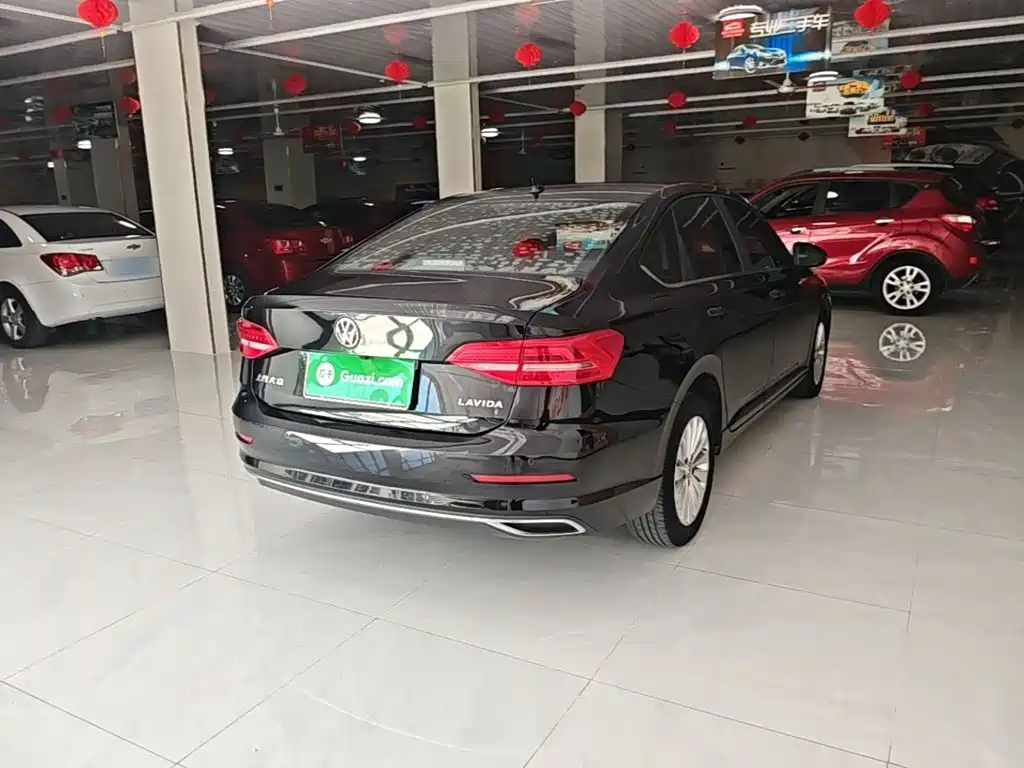 Volkswagen Lavida — миниатюра 7