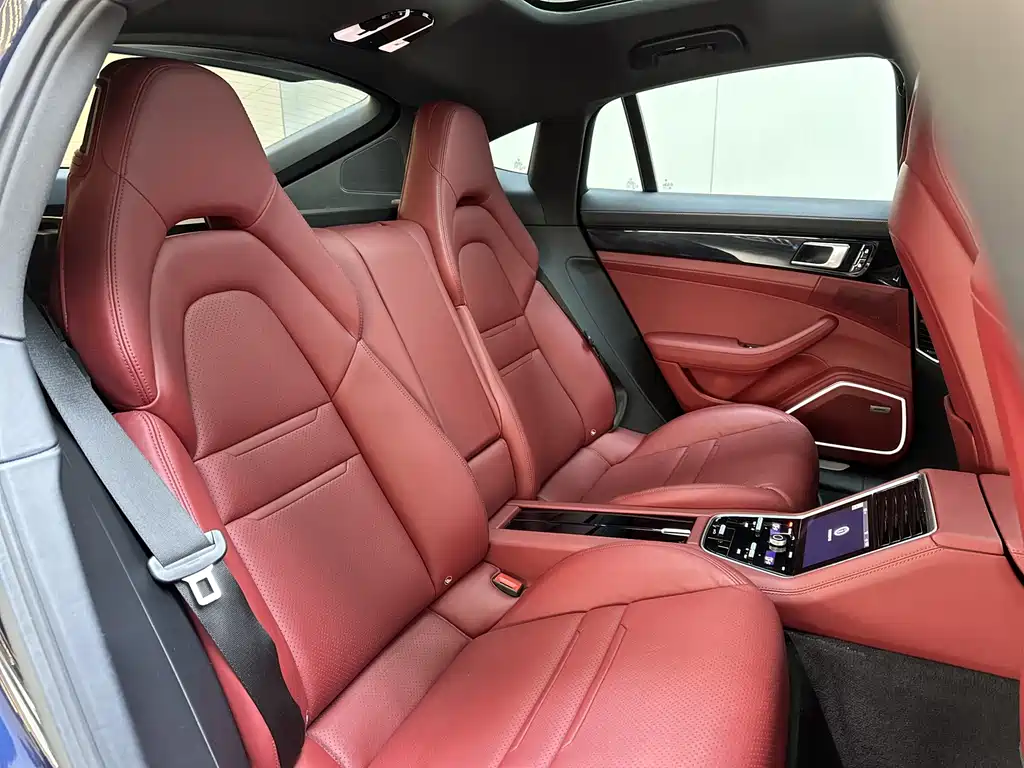 Porsche Panamera — миниатюра 17