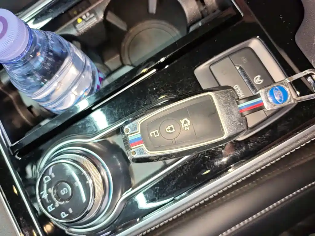 Ford Edge — миниатюра 9