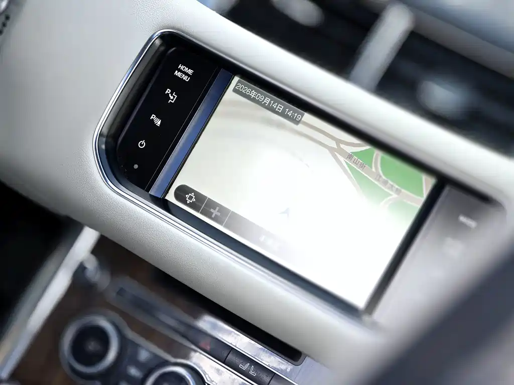 Land Rover Sport — миниатюра 20