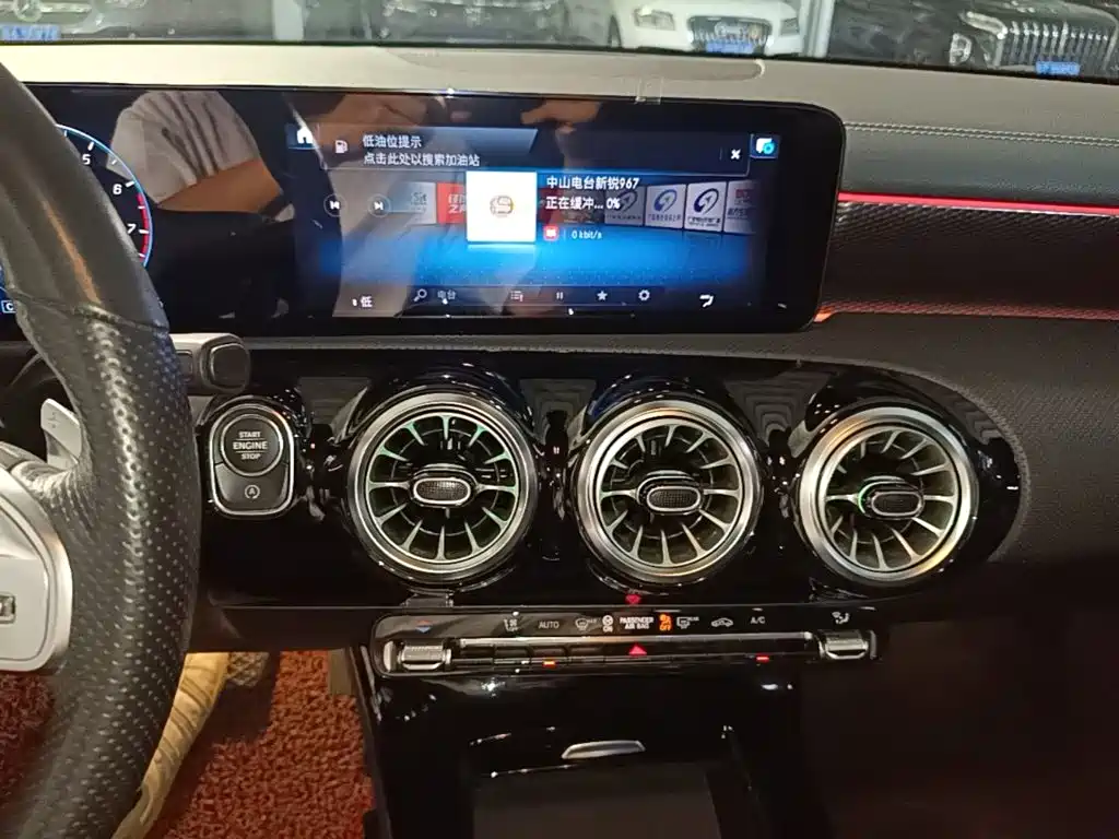Mercedes-Benz A-Class — миниатюра 13
