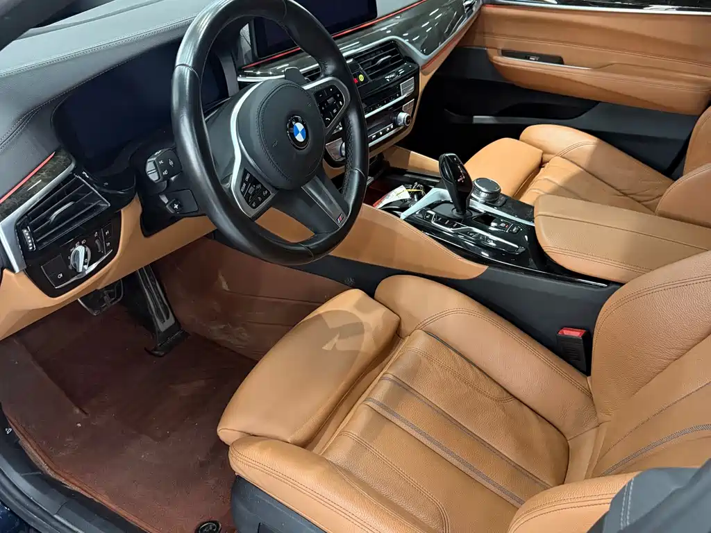 BMW 6 Series GT — миниатюра 6