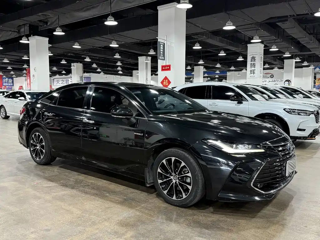 Toyota Avalon — миниатюра 3
