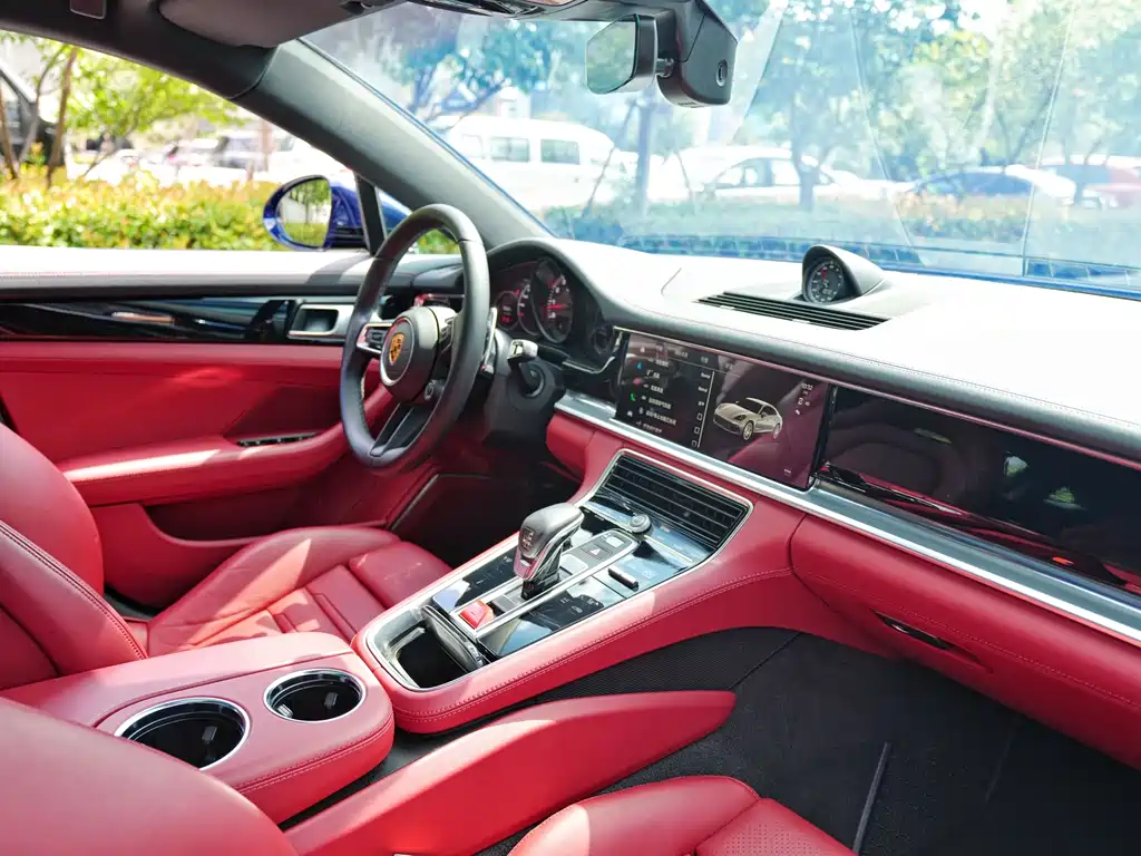 Porsche Panamera — миниатюра 13