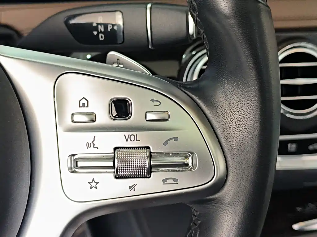 Mercedes-Benz S-Class — миниатюра 15