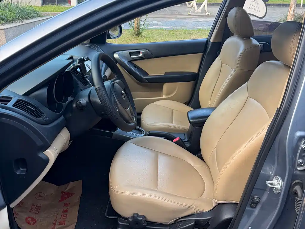 Kia Forte — миниатюра 11