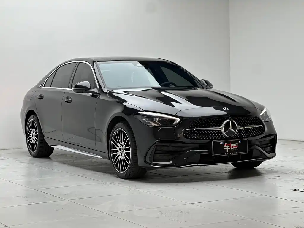 Mercedes-Benz C-Class — миниатюра 3