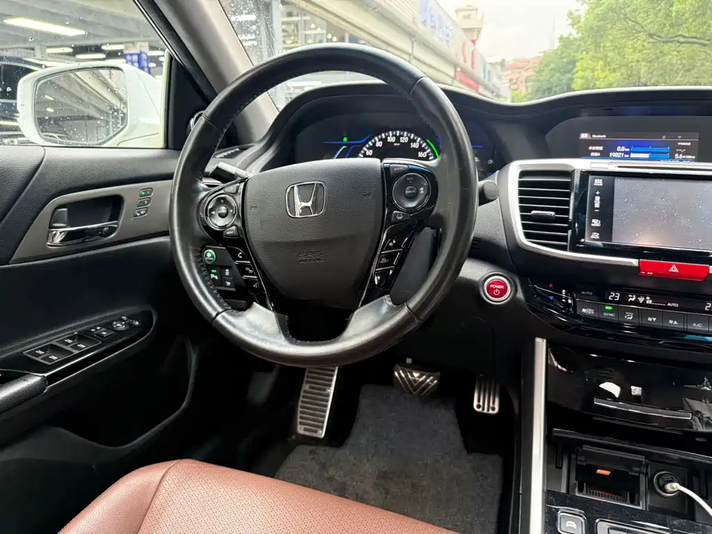 Honda Accord 2016 2.0L