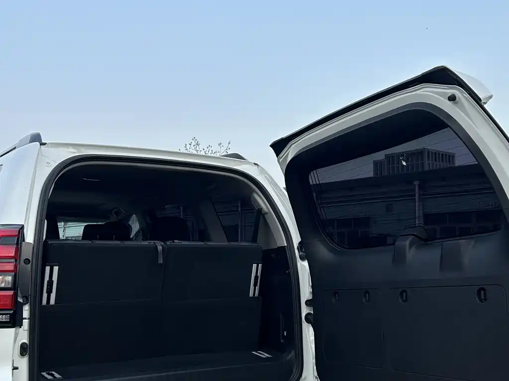 Toyota Land Cruiser Prado 2018 3.5L AT TX
