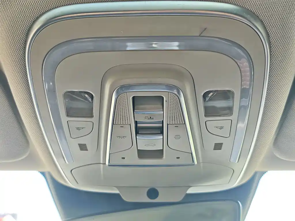 BYD Tang New Energy — миниатюра 17