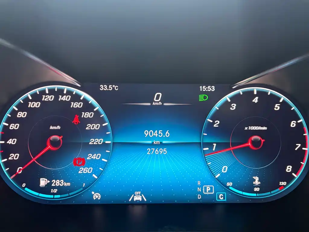 Mercedes-Benz GLC — миниатюра 9