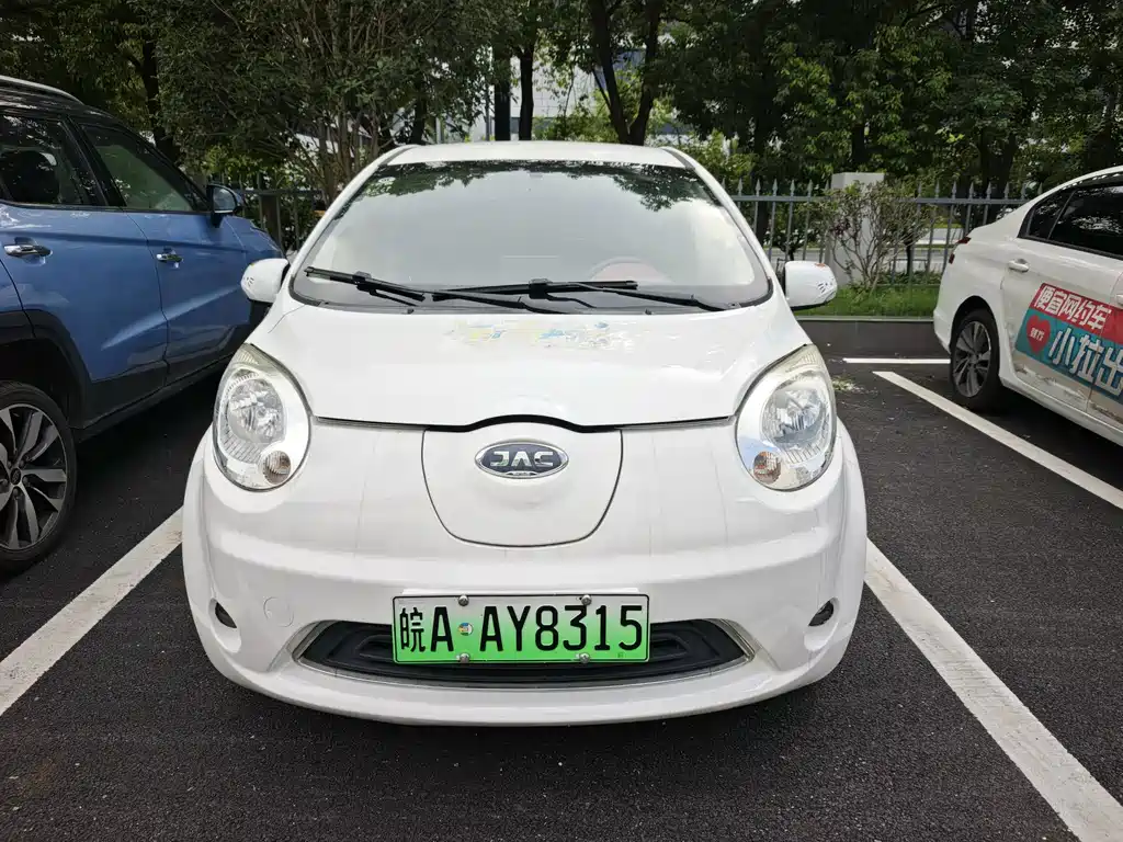 JAC JAC iEV6E — миниатюра 2