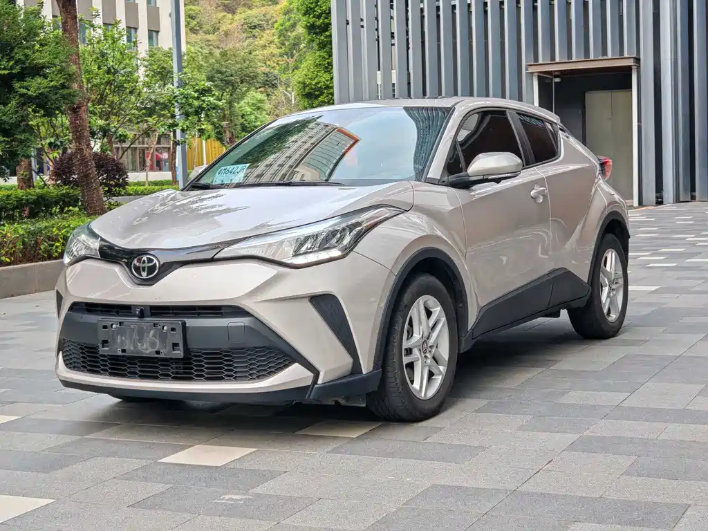 Toyota C-HR 2023