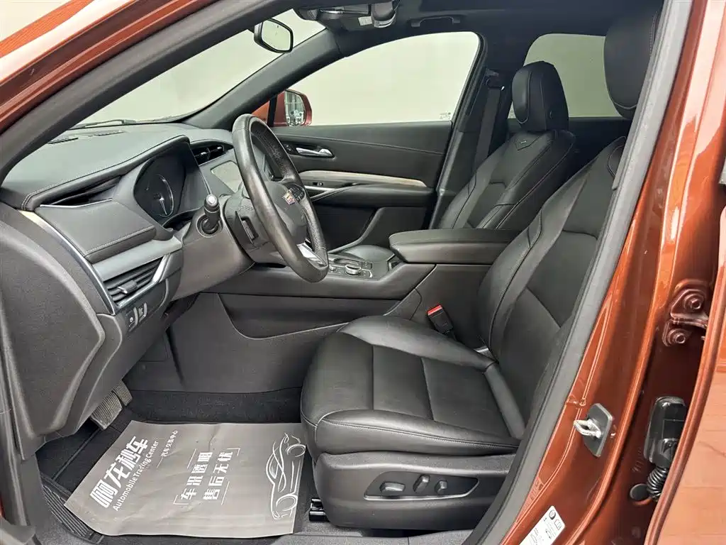 Cadillac XT4 — фотографии объявления, Фото 15