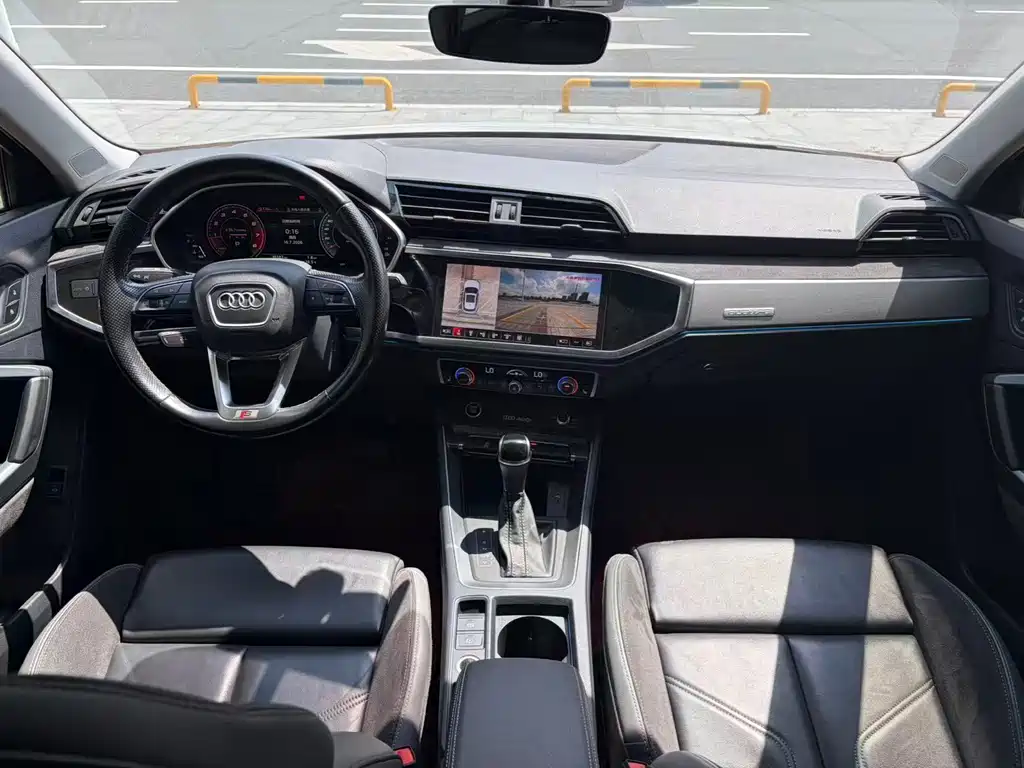 Audi Q3 Sportback — миниатюра 17