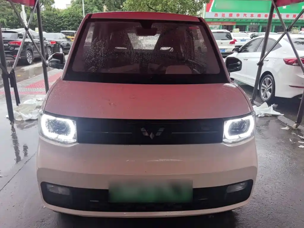Wuling MINIEV — миниатюра 3