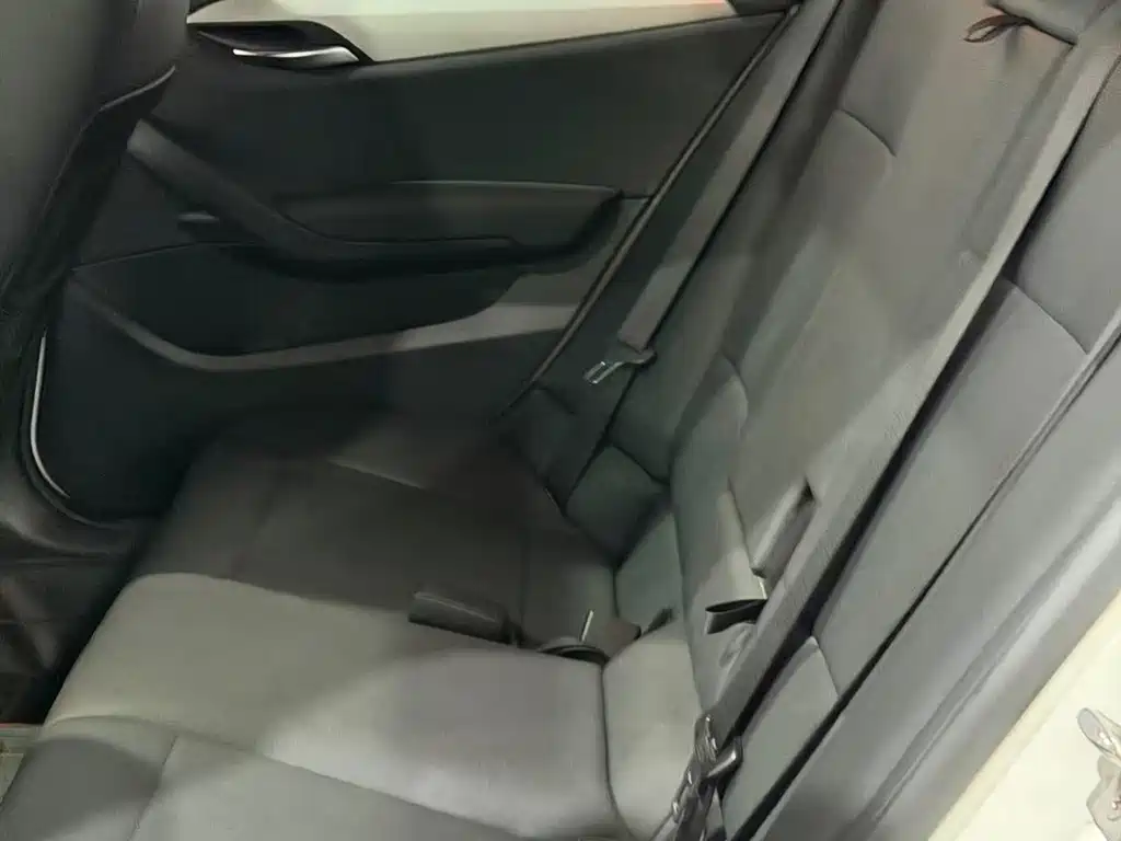 BMW X1 — миниатюра 12
