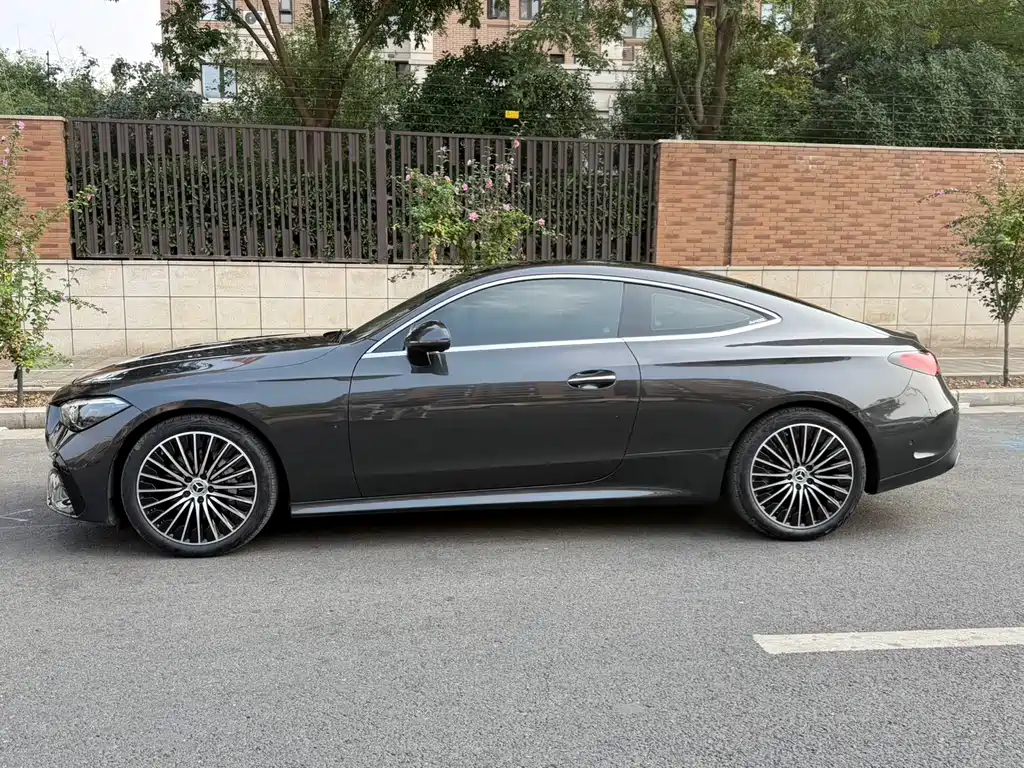 Mercedes-Benz CLE — миниатюра 2