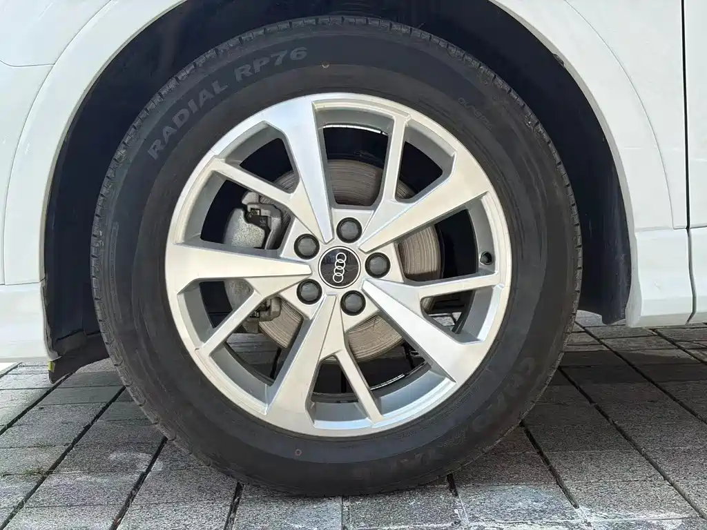 Audi Q3 Sportback — миниатюра 19