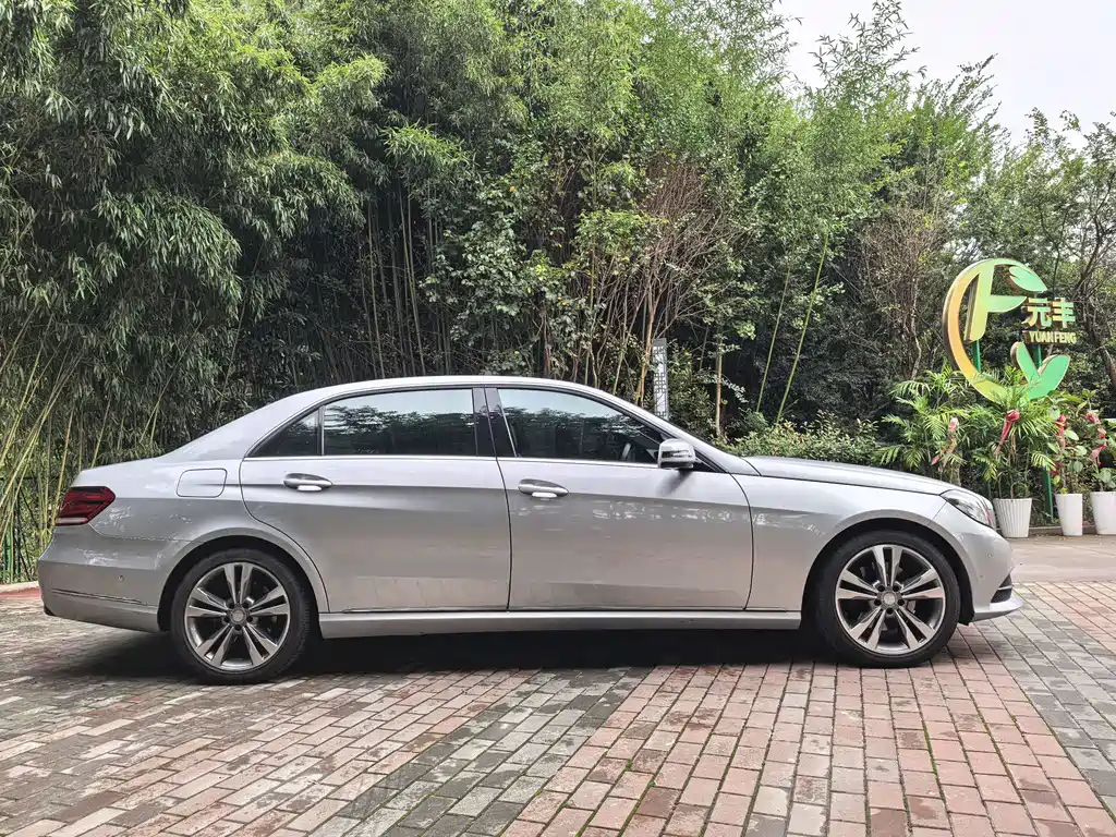 Mercedes-Benz E-Class — миниатюра 4
