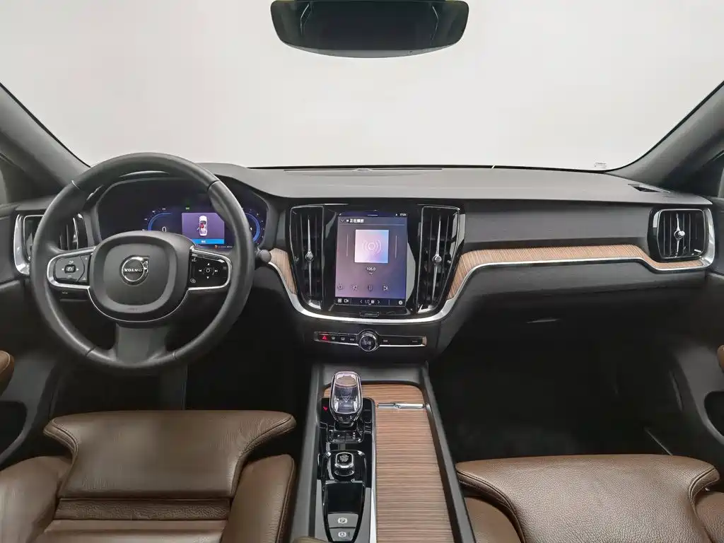 Volvo S60 — миниатюра 5