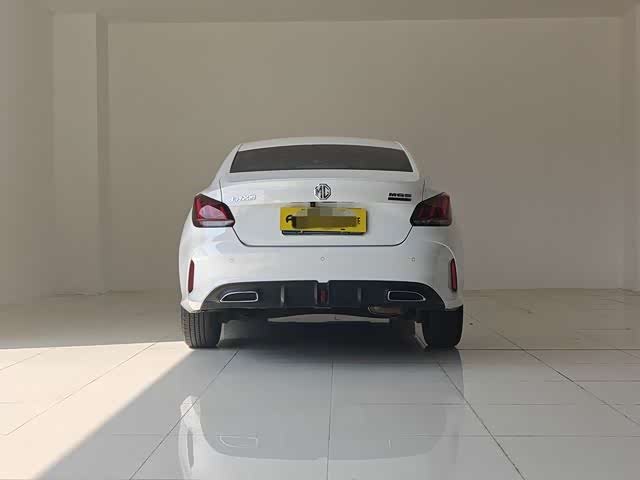 MG MG5 1.5 л 2024 г. Белый, пробег 21000 км
