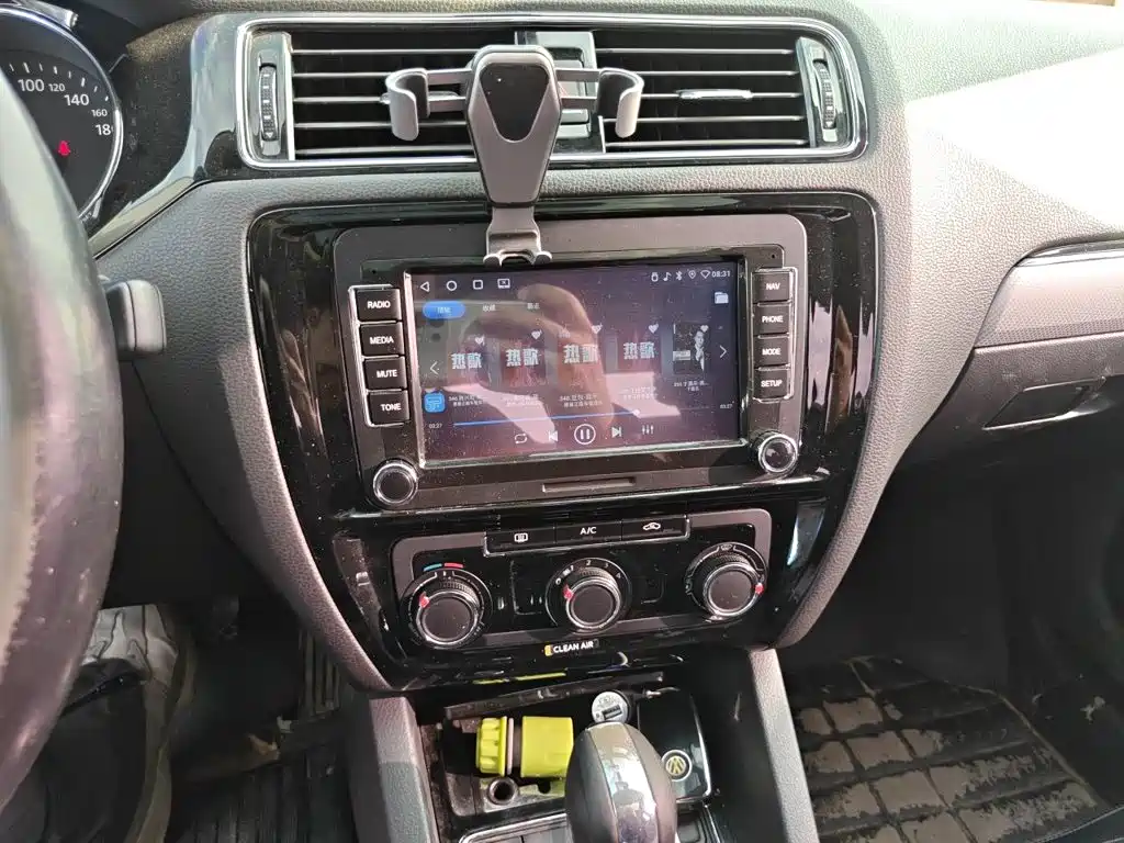 Volkswagen Sagitar — миниатюра 14