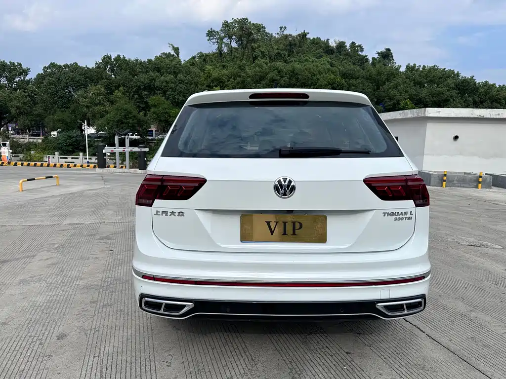 Volkswagen Tiguan L — миниатюра 8