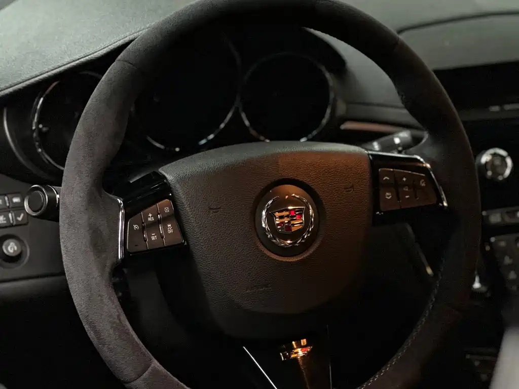 Cadillac CTS — миниатюра 8