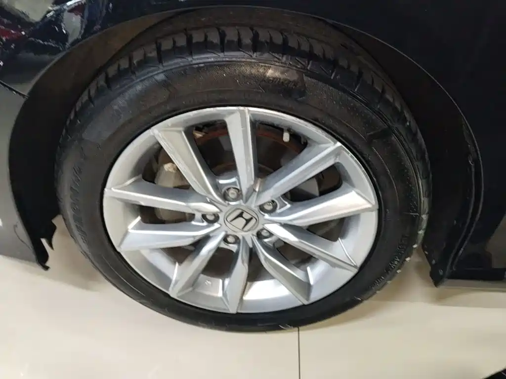 Honda Accord — миниатюра 23