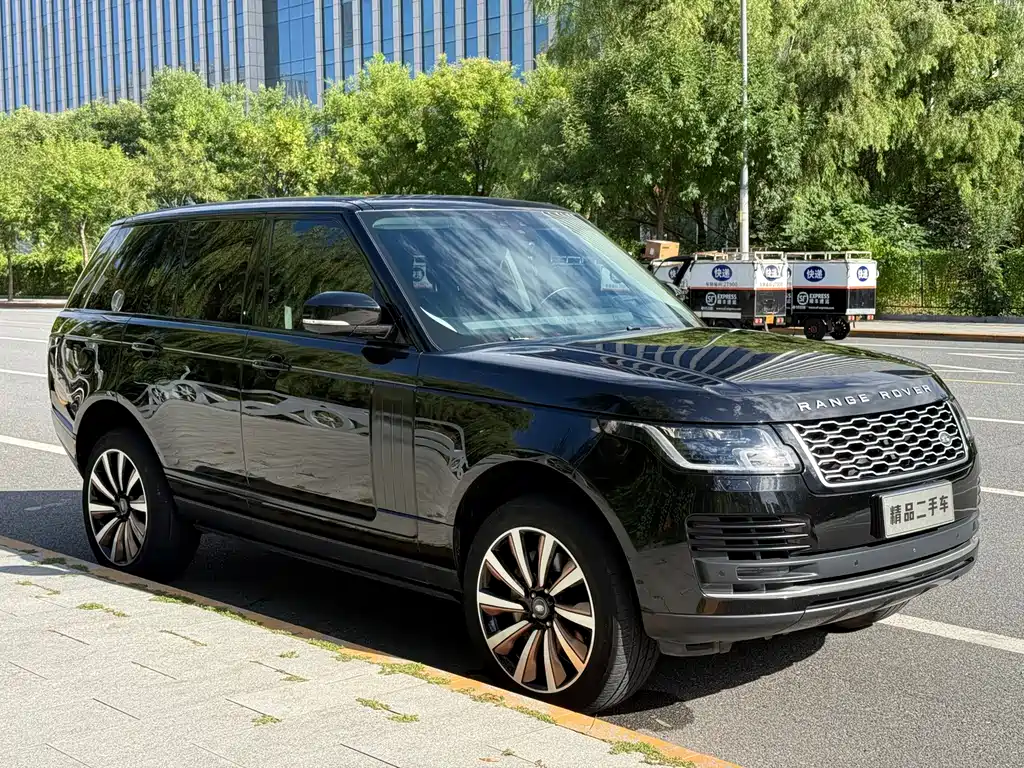 Land Rover Range Rover — миниатюра 3