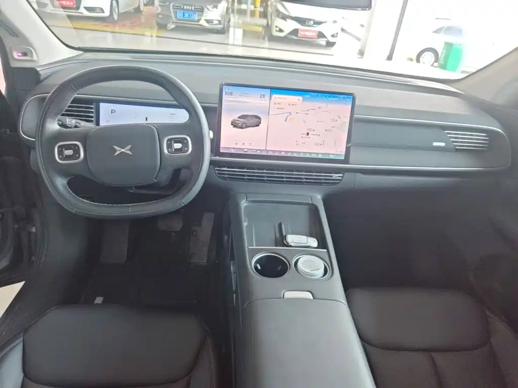 XPeng G6 — миниатюра 10