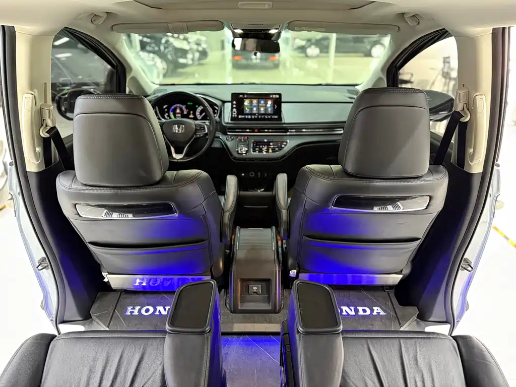 Honda Elysion — миниатюра 18