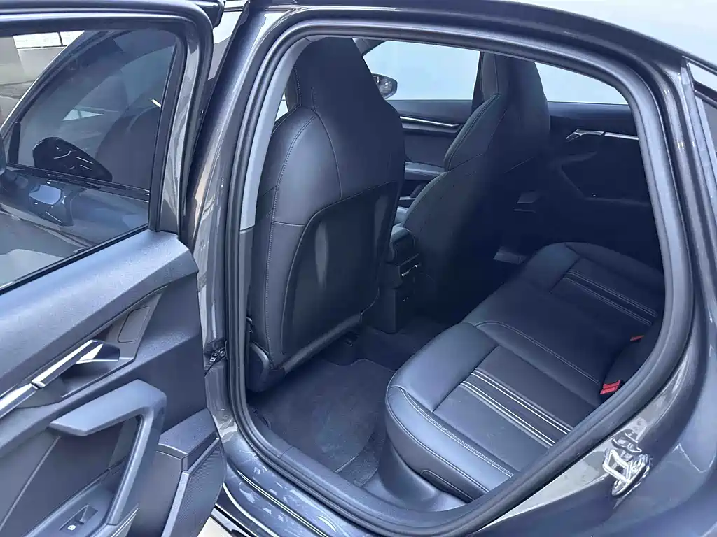Audi A3 — миниатюра 9